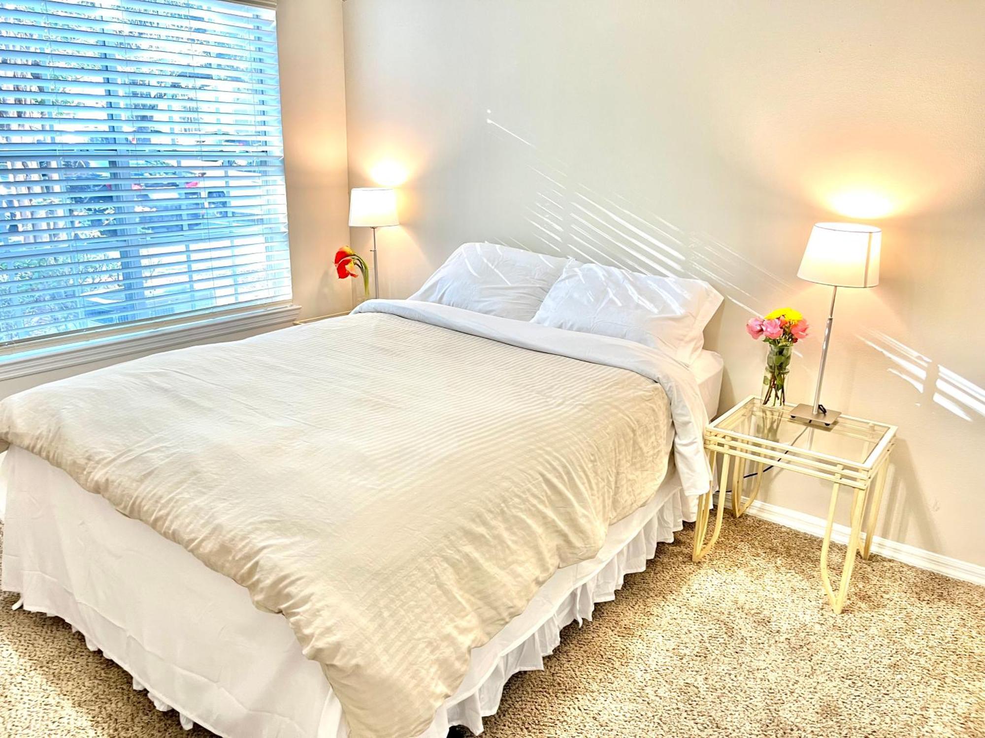 2 Bed Apt 10 Mins To Jacksonville Beach ภายนอก รูปภาพ